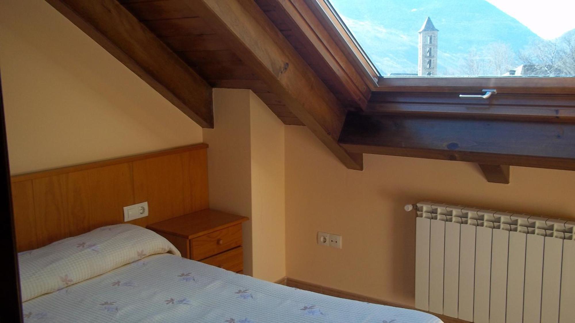 Hostal Pernalle Эрильяваль Экстерьер фото