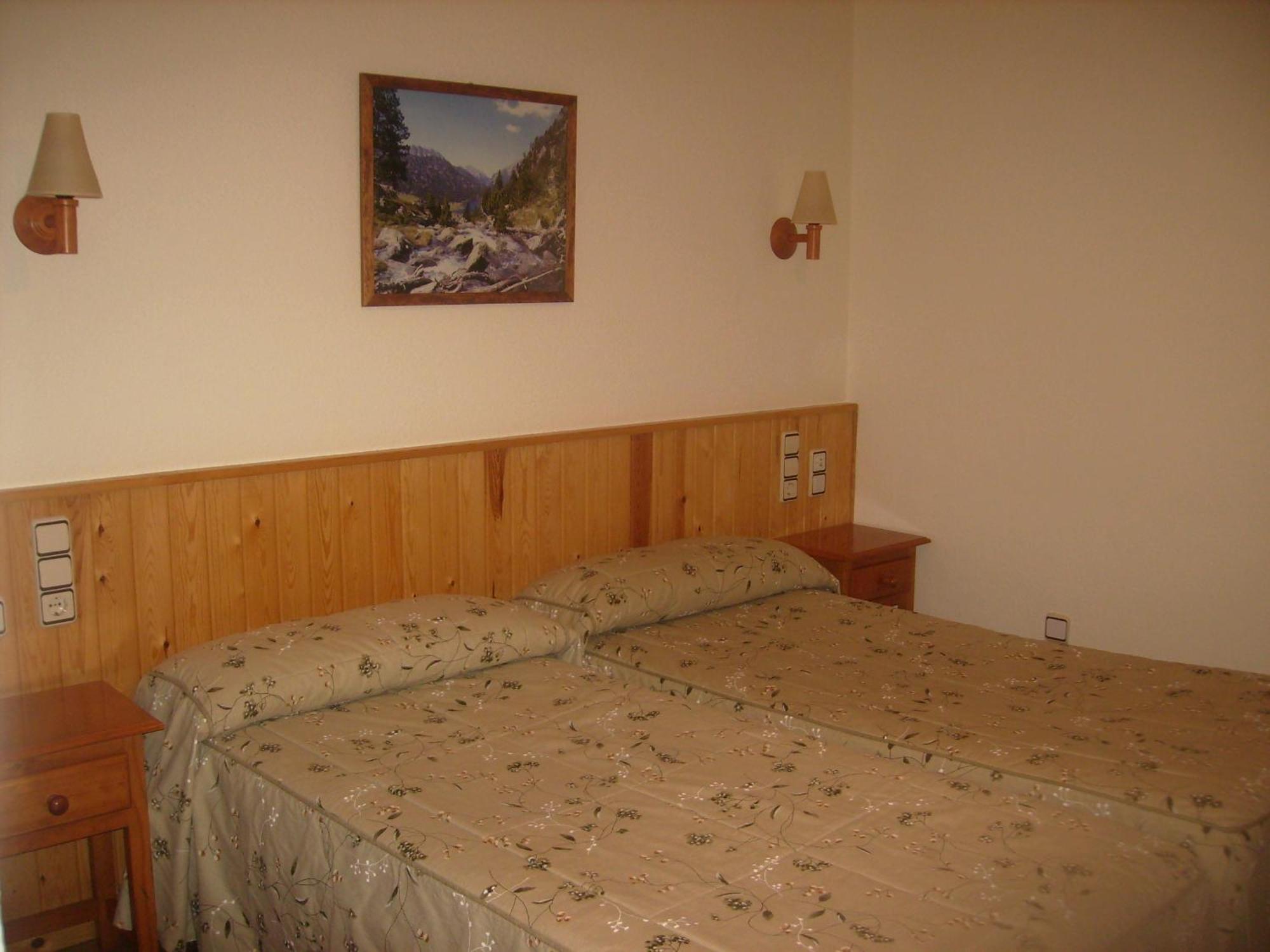 Hostal Pernalle Эрильяваль Экстерьер фото