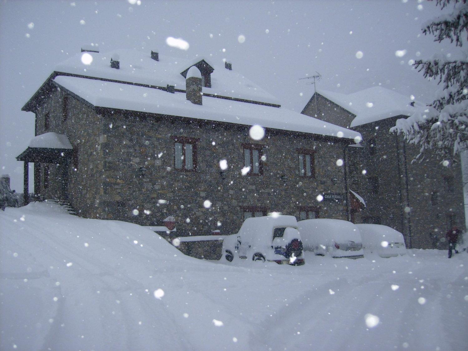 Hostal Pernalle Эрильяваль Экстерьер фото